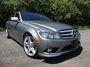 Want your oppinion!-2009-mercedes-benz-c350-051420121351_1.jpg