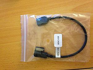 C280 Ipod/Iphone/USB Adapter-mercc280consolecable.jpg