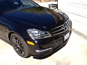 Thinking about blacking out my W204 Sports grille but...-c250-fnt-rt.jpg