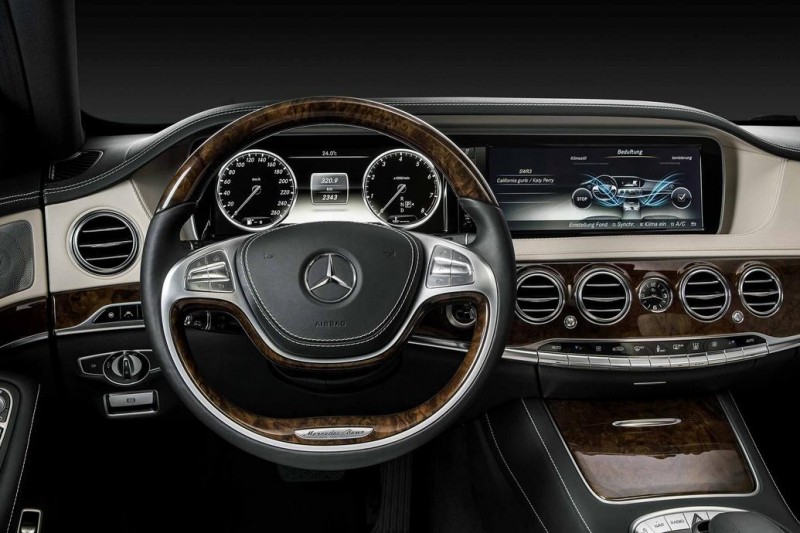 W205 Mercedes C-Class interior and details revealed