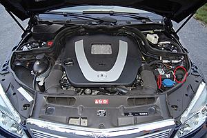 What System is This ???-08_c300_enginebay.jpg