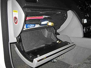 Glove Box Opening too far ?-glove-box-1.jpg