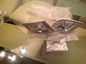 FS: New W204 Front Grille, Key fob Cover, Sun Shade, Side lights, License plate Frame-img_6302.jpg