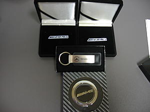 FS Key ring, AMG pins, AMG hood oranment-img_0030.jpg