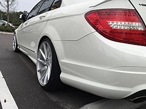 W204's and offsets of wheels-ff.jpg