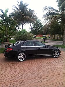 AMG 18&quot; front rim cracked...-my-mercedes-benz-right-side-far-8-30-13.jpg