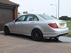 W204's and offsets of wheels-dscf1478.jpg