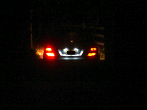 My OEM left taillight is brighter than the right one-img-20120625-00863.png