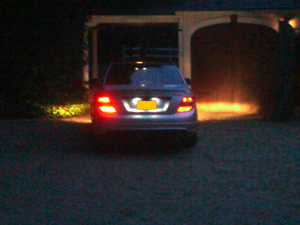 My OEM left taillight is brighter than the right one-img-20120624-00858.png