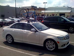 Ordered C300 Roof rack and bike rack-yakima.jpg