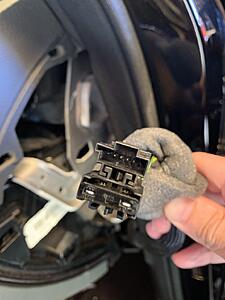 W204 2011 facelift, can't find AUX? (japan version)-zejoeidh.jpg