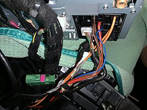 W204 2011 facelift, can't find AUX? (japan version)-xedsfj5h.jpg