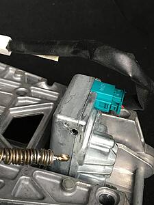 ESL Steering lock motor replacement *lots of pics*-bkmxwrll.jpg