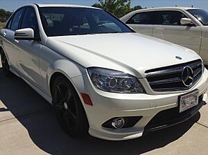 2010 Arctic White C300 Plasti Dip Rims and Red Brakes-75sdeqb.jpg