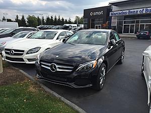 My C300 reached the dealer today!!!-img_0865.jpg