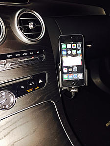 c450 ipod/iphone connectivity ?-photo331.jpg