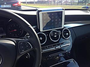 Retrofit CarPlay in W205-apple-carplay.jpg