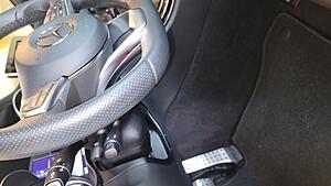 Hole under steering column or missing cover?-misscov3.jpg
