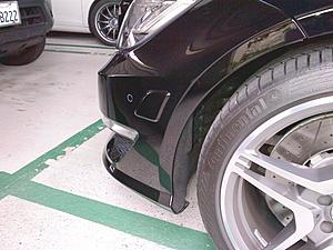 2012 CLS63 Clear Side Markers?-sidemarker-driver-side.jpg