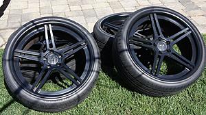 Custom 2012 CLS63 wheels for sale-dsc00504.jpg