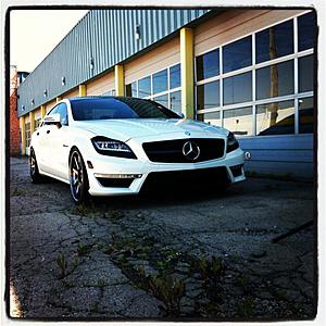 '12 White CLS63 on ADV08s, preview pic from shoot.-544708_386648251373479_148670958504544_1067383_164701155_n.jpg