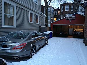My CLS63 AMG has an Aventador living next door!-an97l.jpg