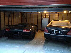 My CLS63 AMG has an Aventador living next door!-djx4w.jpg