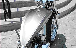 OCC AMG on show bike build-tank-2.jpg