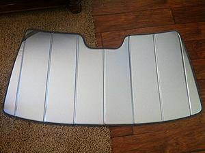 MERCEDES BENZ CLS55AMG WINDSHIELD SUN SHADE-s-2.jpg