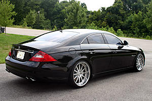 Why did you choose CLS over E-Class?-rear-best-2.jpg