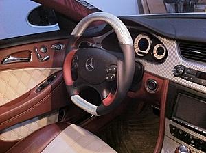 UPGRADE CLS WOOD INTERIOR PIECES INTO REAL CARBON SET-cebd71ab.jpg