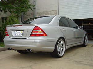 F/S: C55 AMG - Loaded - NAV - 19&quot; Wheels-dsc05064.jpg