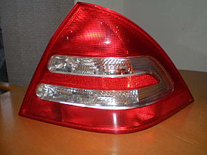 Hit n run or someone mst-203-rear-lens-004.jpg