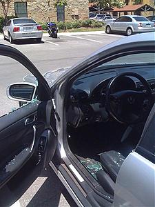 got my car broken into-lst-005.jpg