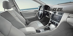 Light gray interior in a c55-c-amg_interior.jpg