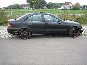 Murdered out C32-img_1273.jpg