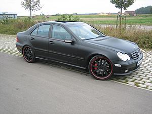 Murdered out C32-img_1274.jpg