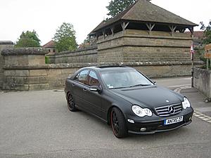 Murdered out C32-img_1282.jpg