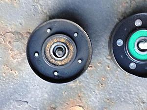 *STOCK C32 / M112K owners: Check your OE Idler pulley!!!*-pulley-idler-1.jpg