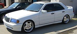 show me a picture of a lowered car-cimg4670.jpg