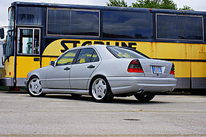 18&quot; Monoblock's on W202 C43-dsc04579.jpg