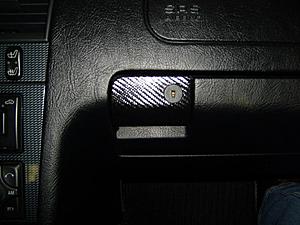 CF glove compartment lock-s7003513.jpg
