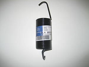 C43 trunk spring broke need a replacement?-w202-trunk-spring.jpg