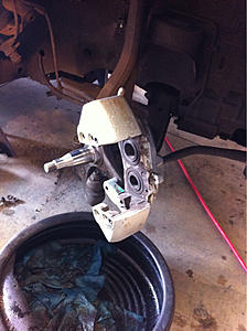 For those with c32 brakes. Need input.-image-2262114090.jpg