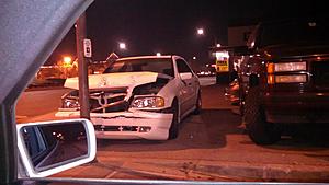 NEED HELP ASAP!!! I got in an accident yesterday and I need help-img_20150106_230502_920.jpg