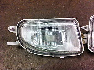 WTB: C43 front bumper skin and fog lights-img_0416.jpg
