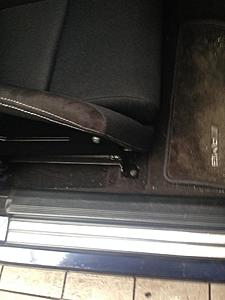 W202 Corbeau seat install-w202seat003_zps45c51c71.jpg