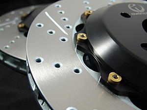 Pics of 2 piece rotors installed on my C63-dsc09388.jpg