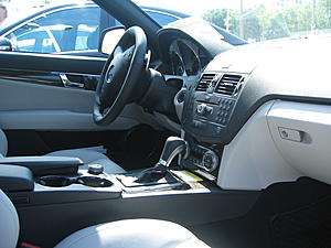 Can't get P02 w/out Leather Pkg?!?-grey_interior_front.jpg