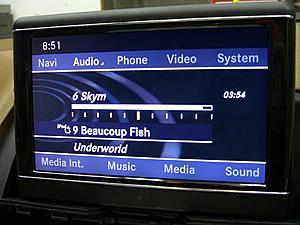 Ipod on Command Screen?-w204uci_1.jpg